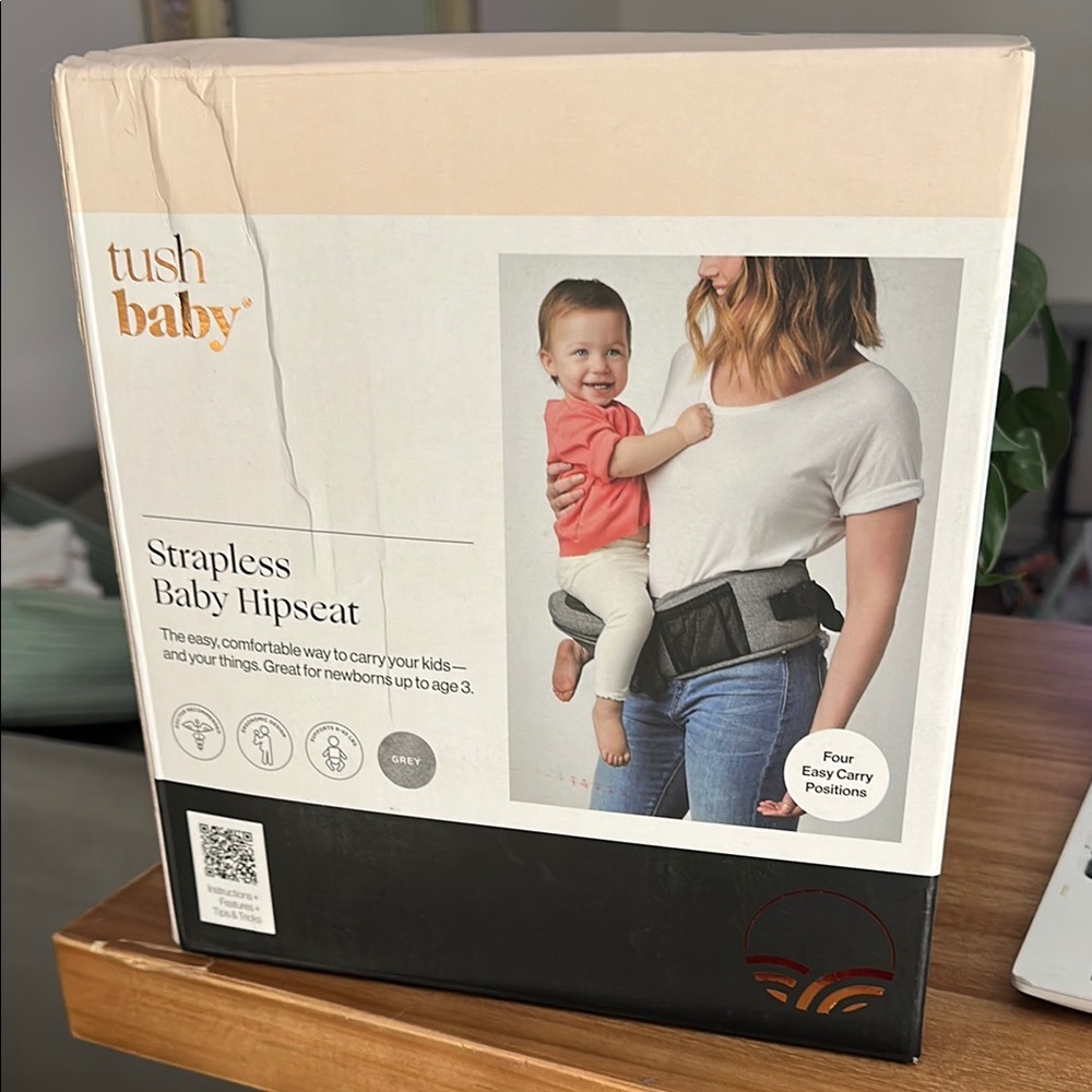 NEVER OPENED TushBaby Strapless Baby Hipseat - Grey